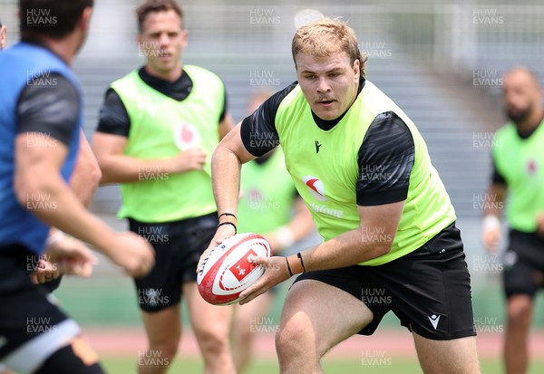 300625 - Wales Rugby Training in Kitakyushu in the week leading up to their first test against Japan - Archie Griffin during training