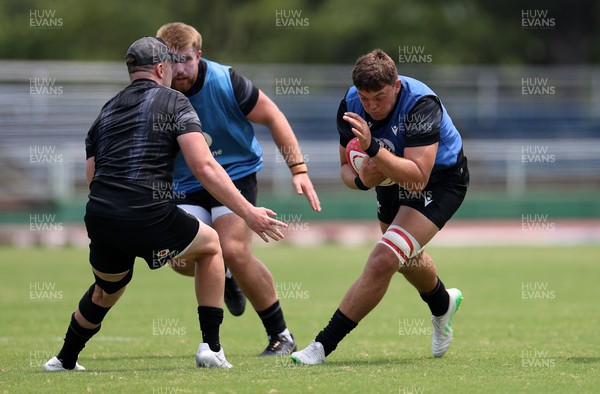 300625 - Wales Rugby Training in Kitakyushu in the week leading up to their first test against Japan - Freddie Thomas during training