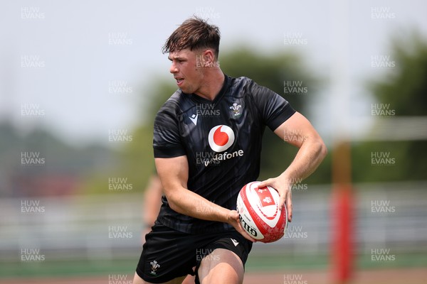 300625 - Wales Rugby Training in Kitakyushu in the week leading up to their first test against Japan - Tom Rogers during training