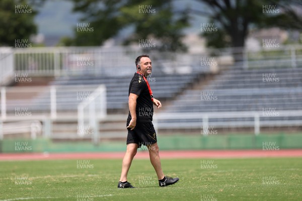 300625 - Wales Rugby Training in Kitakyushu in the week leading up to their first test against Japan - Matt Sherratt, Head Coach during training