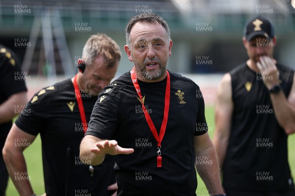 300625 - Wales Rugby Training in Kitakyushu in the week leading up to their first test against Japan - Matt Sherratt, Head Coach during training
