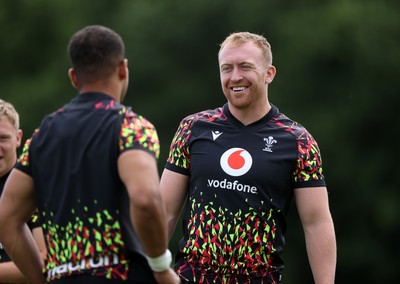 300626 - Wales Rugby Training ahead of the first Nations Championship game against Fiji - Tommy Reffell during training
