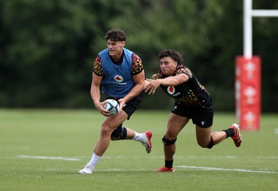 300626 - Wales Rugby Training ahead of the first Nations Championship game against Fiji - Eddie James during training