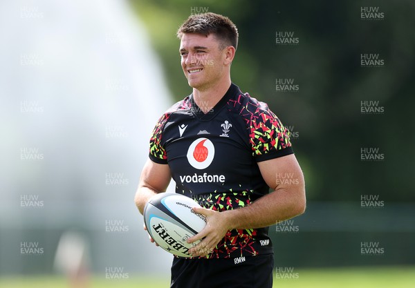 300626 - Wales Rugby Training ahead of the first Nations Championship game against Fiji - Reuben Morgan-Williams during training