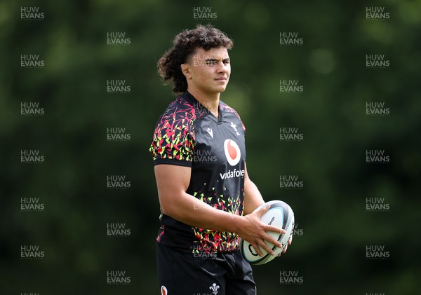 300626 - Wales Rugby Training ahead of the first Nations Championship game against Fiji - Kane James during training