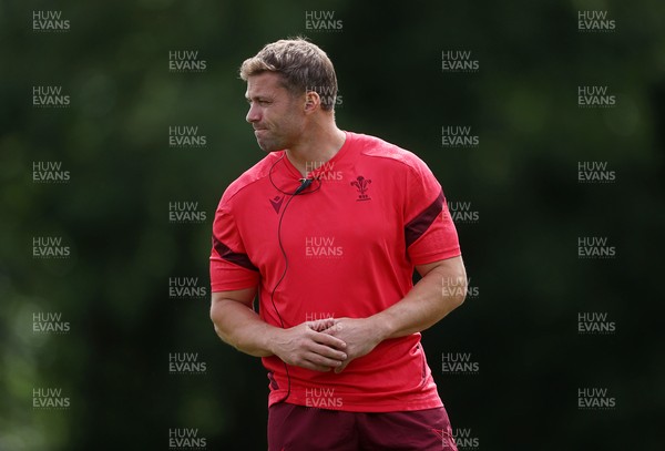 300626 - Wales Rugby Training ahead of the first Nations Championship game against Fiji - Leigh Halfpenny, Kicking Coach during training