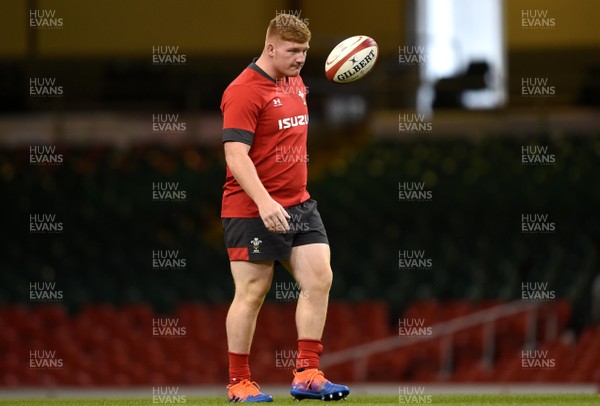 300819 - Wales Rugby Training - Rhys Carre during training
