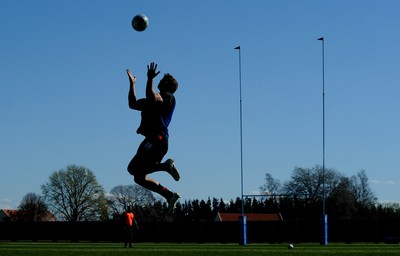 30.09.11 - Wales Rugby Training - Leigh Halfpenny during training. 