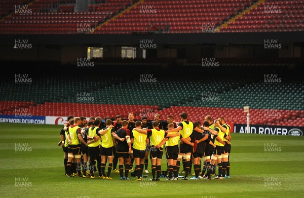 300915 - Wales Rugby Training -Players huddle during training