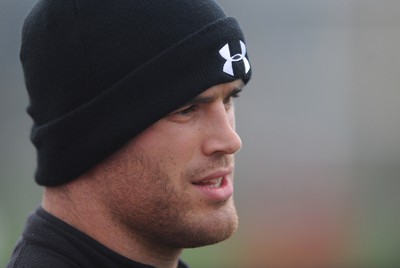 30.10.09 - Wales Rugby Training - Jamie Roberts during training. 