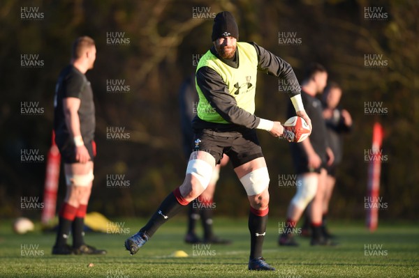 301117 - Wales Rugby Training - Alun Wyn Jones