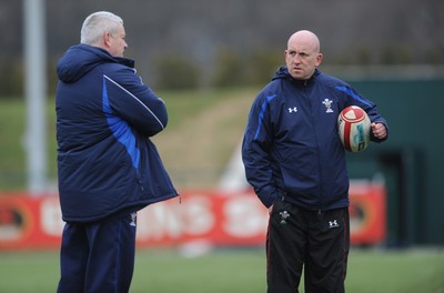 31.01.11 - Wales Rugby Training - Wales head coach Warren Gatland and his assistant coach Shaun Edwards during training. 