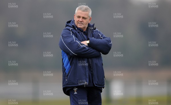 31.01.11 - Wales Rugby Training - Wales head coach Warren Gatland during training. 