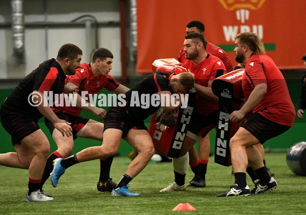 310122 - Wales Rugby Training - Ross Moriarty during training