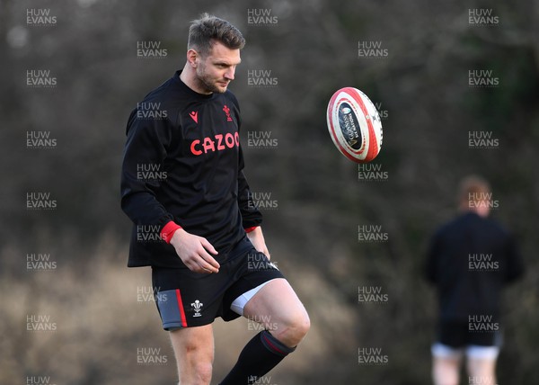 310123 - Wales Rugby Training - Dan Biggar during training