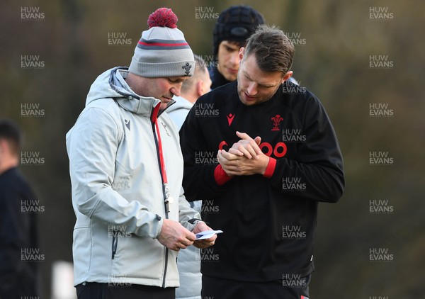 310123 - Wales Rugby Training - Alex King and Dan Biggar during training