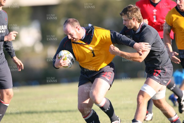 31.05.07  Wales rugby tour to Australia Ceri Jones in training in Brisbane 