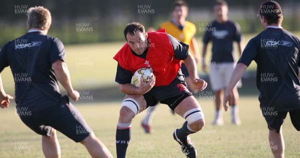 31.05.07  Wales rugby tour to Australia Robert Sidoli in training in Brisbane 