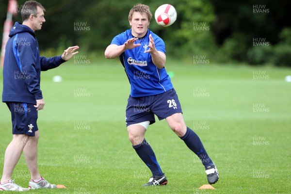 31.05.11 Wales rugby Training... Rob Howley(lt) and Jonathan Davies... 