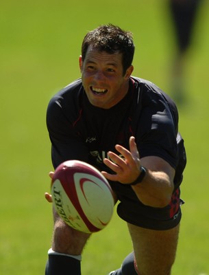 31.07.07 - Wales Rugby Training - Gareth Cooper during training 