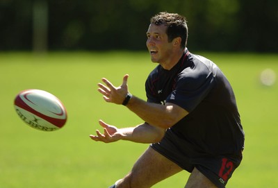 31.07.07 - Wales Rugby Training - Gareth Cooper during training 