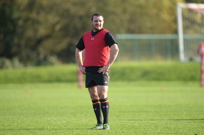 311016 - Wales Rugby Training -Ken Owens during training