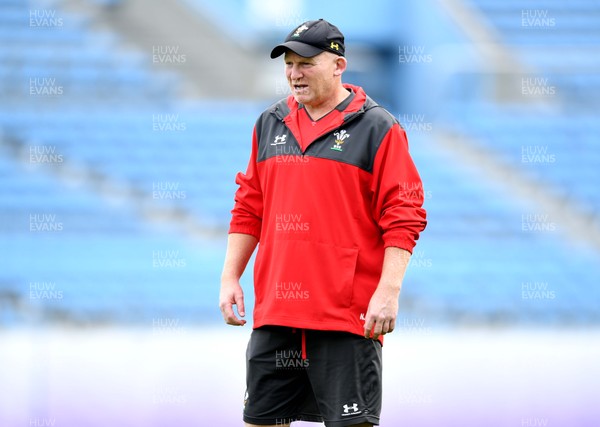 311019 - Wales Rugby Training - Neil Jenkins during training