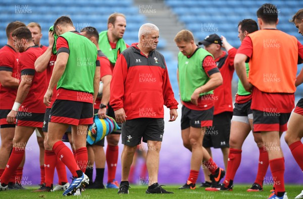311019 - Wales Rugby Training - Warren Gatland during training