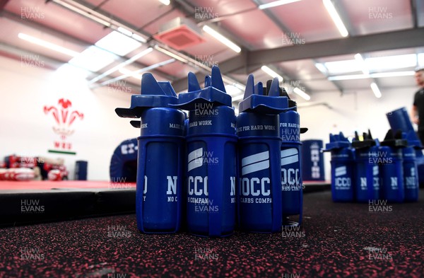 311022 - Wales Rugby Training - Nocco water bottles during training
