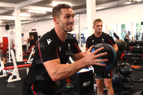 311022 - Wales Rugby Training - George North during training