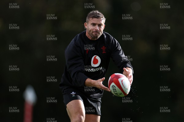 311023 - Wales Rugby Training in the week leading up to their game against the Barbarians - Leigh Halfpenny during training