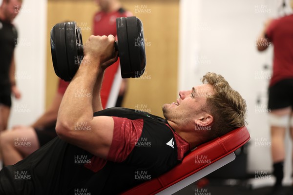 311023 - Wales Rugby Training in the week leading up to their game against the Barbarians - Taine Plumtree during training