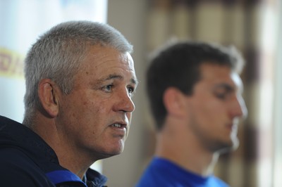 02.06.11 - Wales Rugby Press Conference - Wales head coach Warren Gatland talks to reporters with captain Sam Warburton(R). 