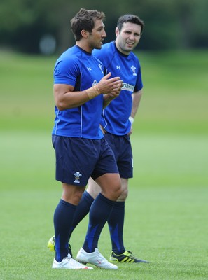 02.06.11 - Wales Rugby Training - Gavin Henson and Stephen Jones during training. 