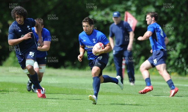 02.06.11 - Wales Rugby Training - Gavin Henson during training. 