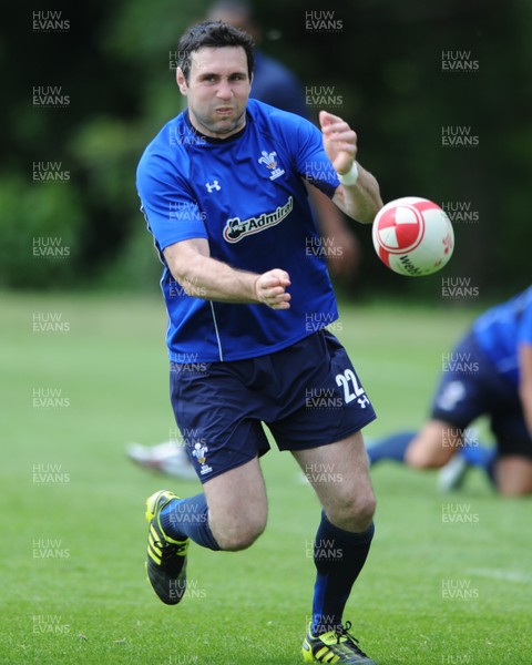 02.06.11 - Wales Rugby Training - Stephen Jones during training. 