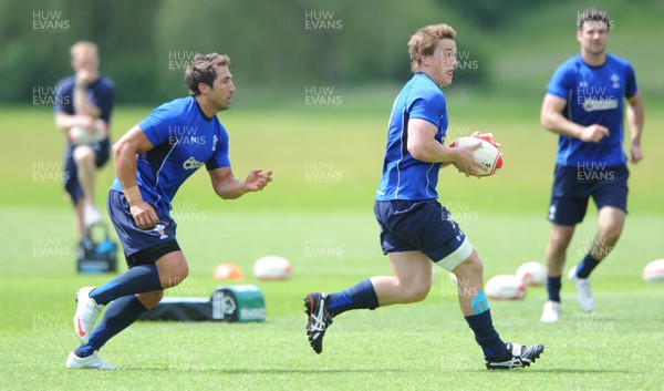 02.06.11 - Wales Rugby Training - Gavin Henson and Jonathan Davies during training. 