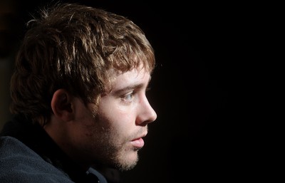 03.03.10 - Wales Rugby Training and Press Conference - Leigh Halfpenny talks to reporters. 