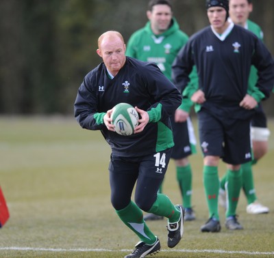 09.03.10 - Wales Rugby Training - Martyn Williams in action during training. 