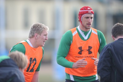 09.03.10 - Wales Rugby Training - Bradley Davies and Luke Charteris during training. 
