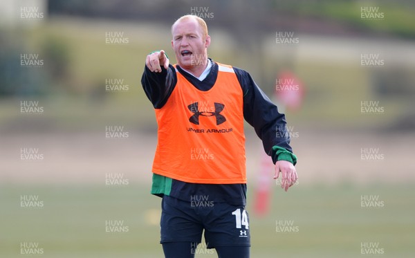 09.03.10 - Wales Rugby Training - Martyn Williams in action during training. 