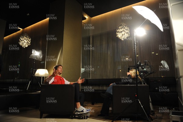 14.06.10 - Wales Rugby Press Conference - Ryan Jones during a television interview. 