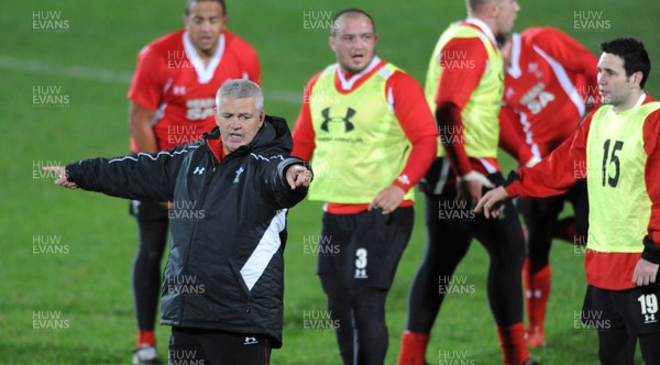 14.06.10 - Wales Rugby Training - Head coach Warren Gatland makes a point during training. 