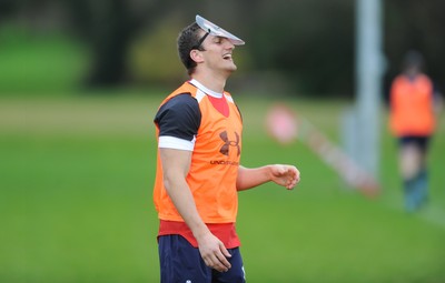 29.11.11 - Wales Rugby Training  Sam Warburton wears a mask with Shane Williams face on after he was named in the Wales team to play Australia, which will be his last game for his country before he retires from international rugby. 