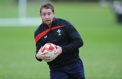 29.11.11 - Wales Rugby Training  Shane Williams during training. 