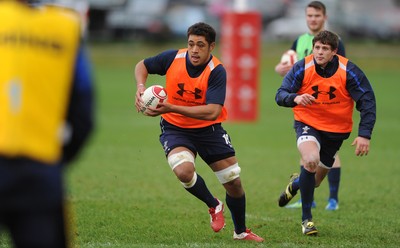 29.11.11 - Wales Rugby Training  Toby Faletau during training. 