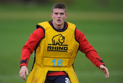 29.11.11 - Wales Rugby Training  Scott Williams during training. 