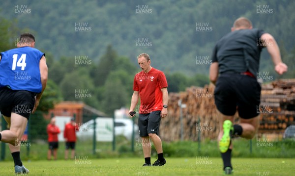 180719 - Wales Rugby World Cup Training Camp in Fiesch, Switzerland - John Ashby during training