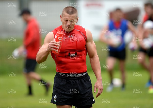 180719 - Wales Rugby World Cup Training Camp in Fiesch, Switzerland - Jonathan Davies during training