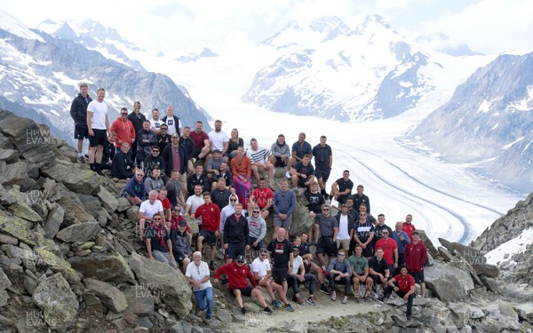 180719 - Wales Rugby World Cup Training Camp in Fiesch, Switzerland - Wales players and staff gather for a group picture at Eggishorn Glacier, Switzerland